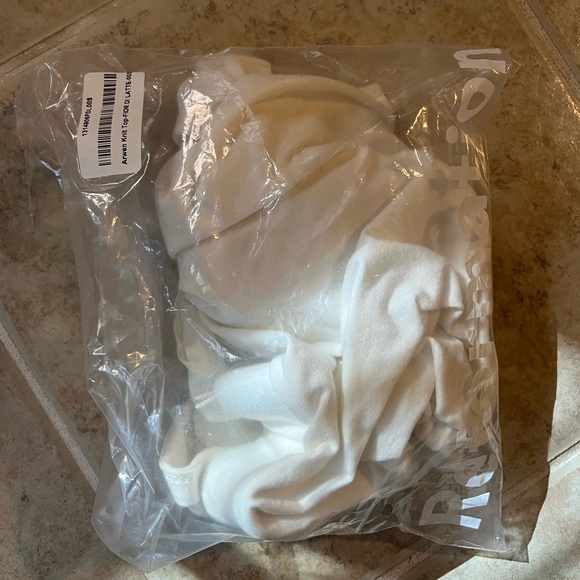 Reformation Arwen Knit Top - Picture 3 of 3